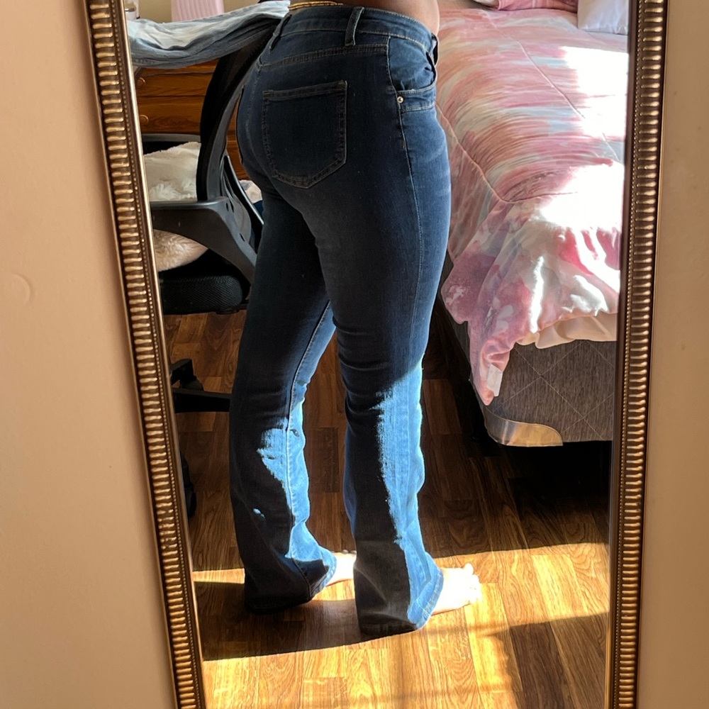 DARK WASH Straight leg jeans Size 4 (s)